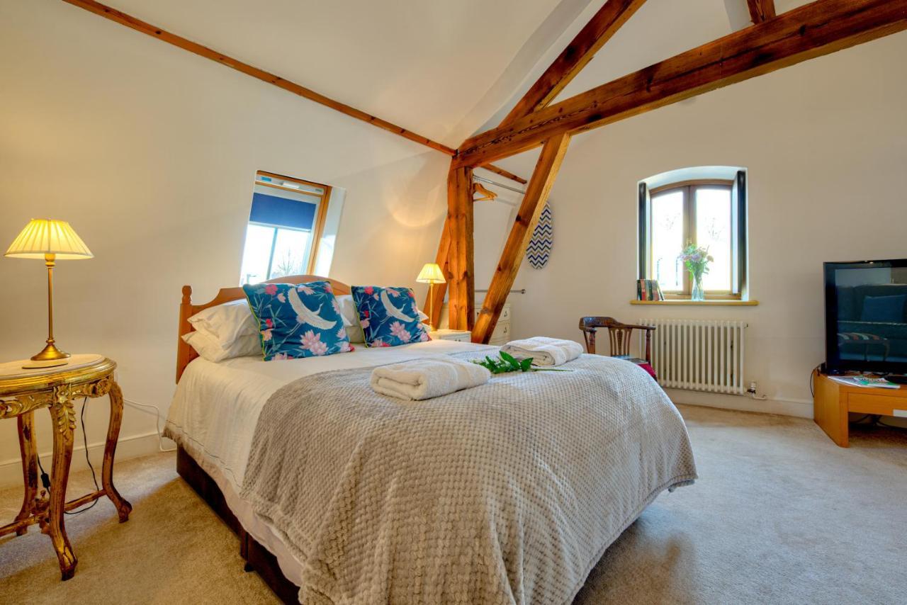 Central Studio Suite - Modern Stay With Free Wifi Στάμφορντ Εξωτερικό φωτογραφία