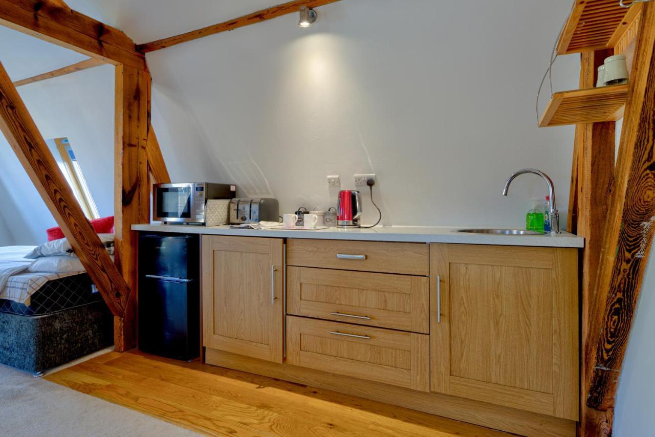 Central Studio Suite - Modern Stay With Free Wifi Στάμφορντ Εξωτερικό φωτογραφία